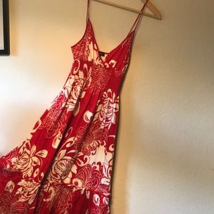 VINTAGE RED LOTUS SUNDRESS